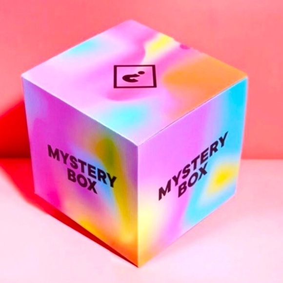 Mystery box Woman’s - Picture 1 of 4